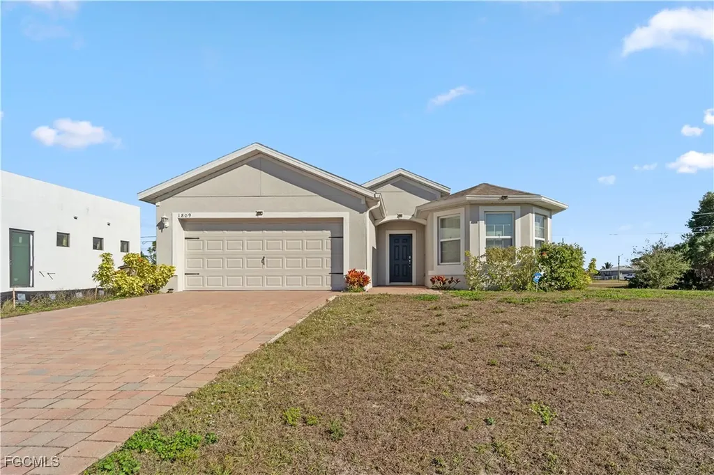 1809 NE 5th Court Cape Coral FL 33909
