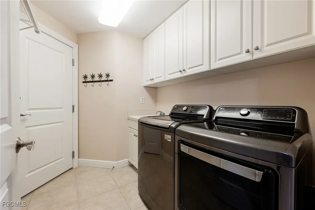 4192 Bay Beach Lane Fort Myers Beach FL 33931