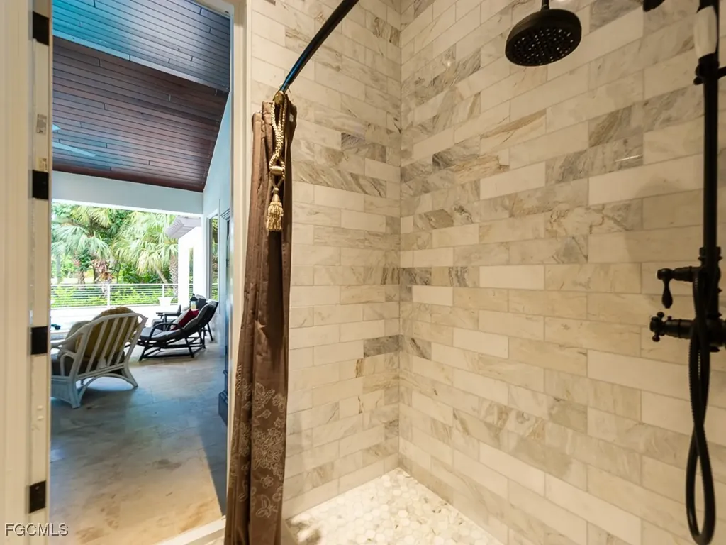 2388 Wulfert Road Sanibel FL 33957