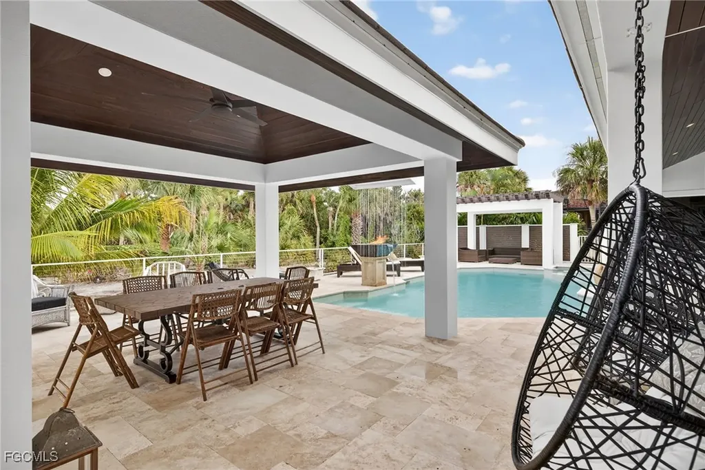 2388 Wulfert Road Sanibel FL 33957