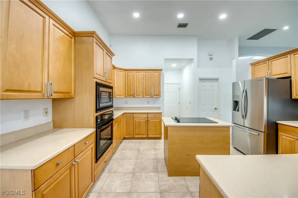 5219 SW 11th Place Cape Coral FL 33914