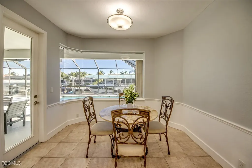 5219 SW 11th Place Cape Coral FL 33914