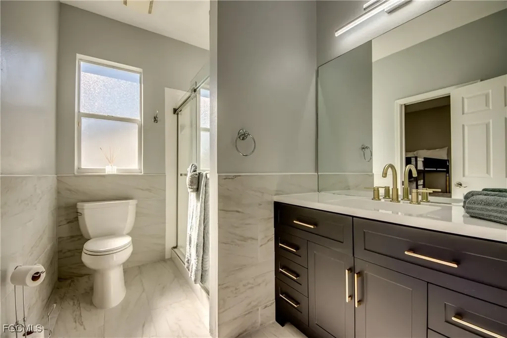 5219 SW 11th Place Cape Coral FL 33914