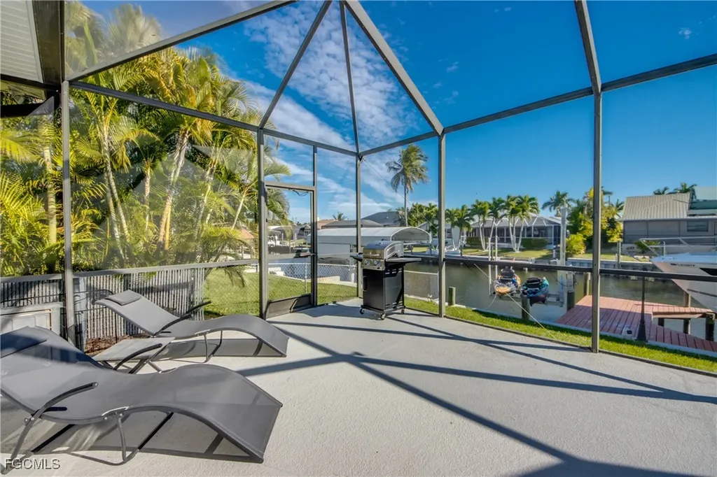 5219 SW 11th Place Cape Coral FL 33914