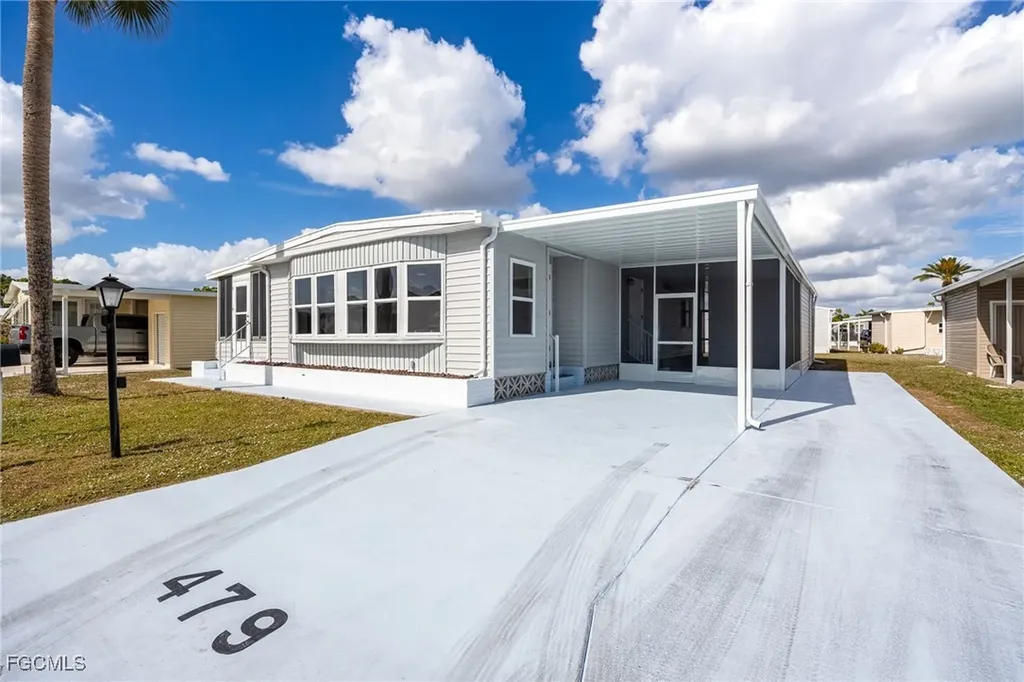 479 Nicklaus Boulevard North Fort Myers FL 33903