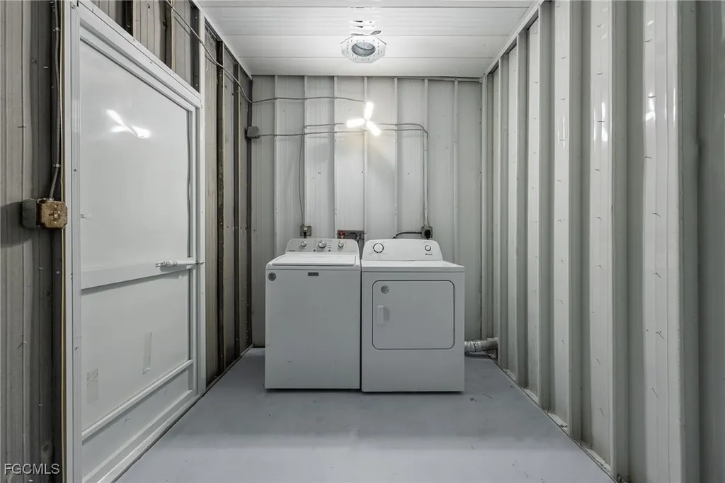 479 Nicklaus Boulevard North Fort Myers FL 33903