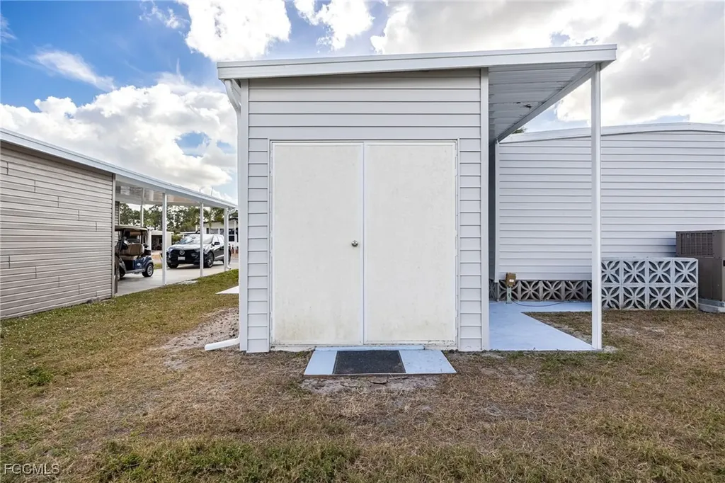 479 Nicklaus Boulevard North Fort Myers FL 33903