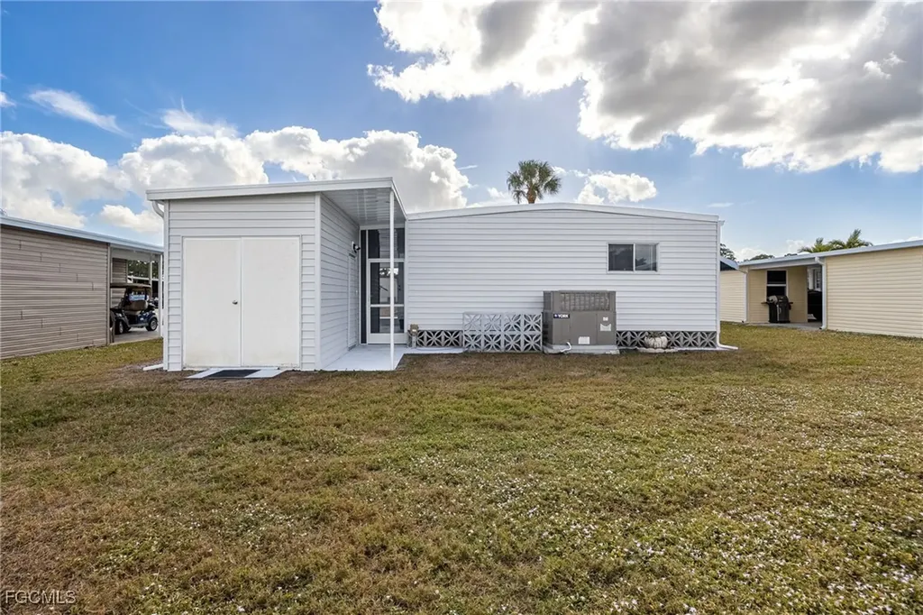 479 Nicklaus Boulevard North Fort Myers FL 33903