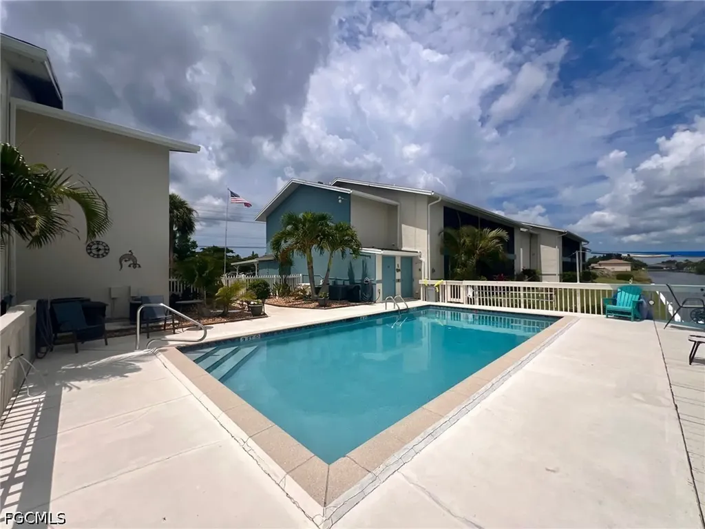 505 SW 47th Terrace Cape Coral FL 33914