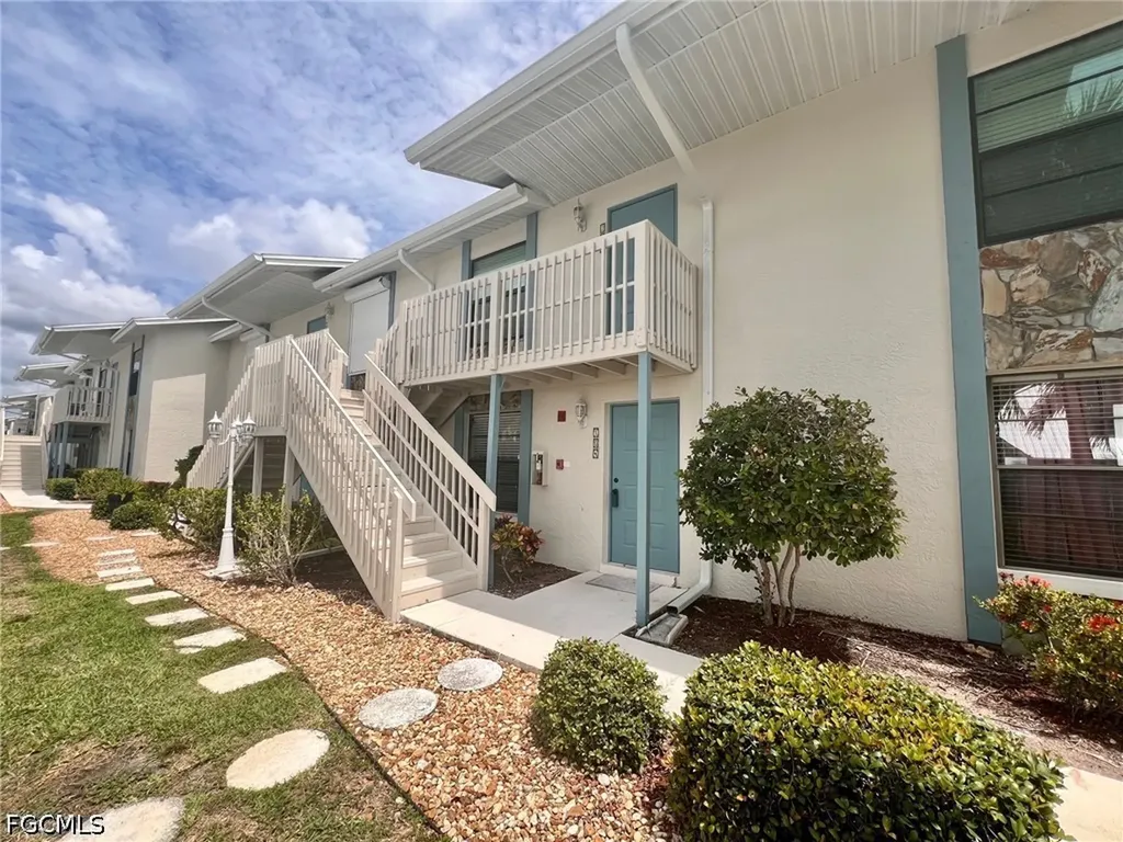 505 SW 47th Terrace Cape Coral FL 33914