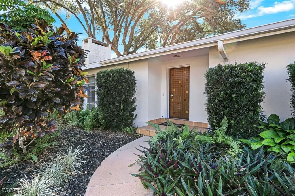 1334 Vesper Drive Fort Myers FL 33901