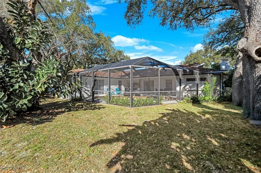 1334 Vesper Drive Fort Myers FL 33901