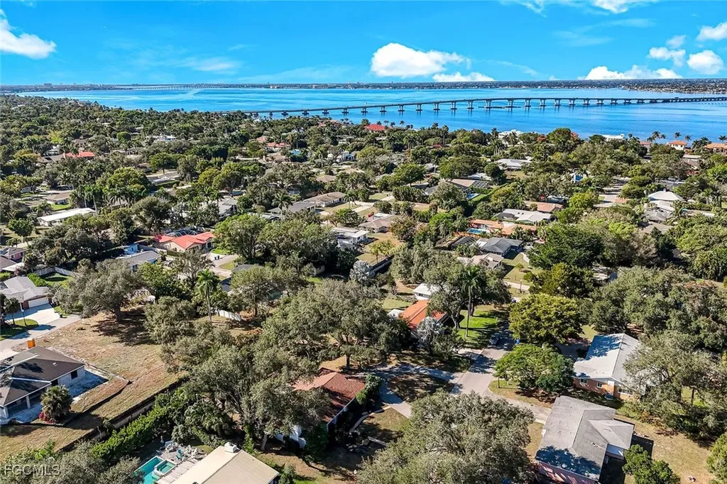 1334 Vesper Drive Fort Myers FL 33901
