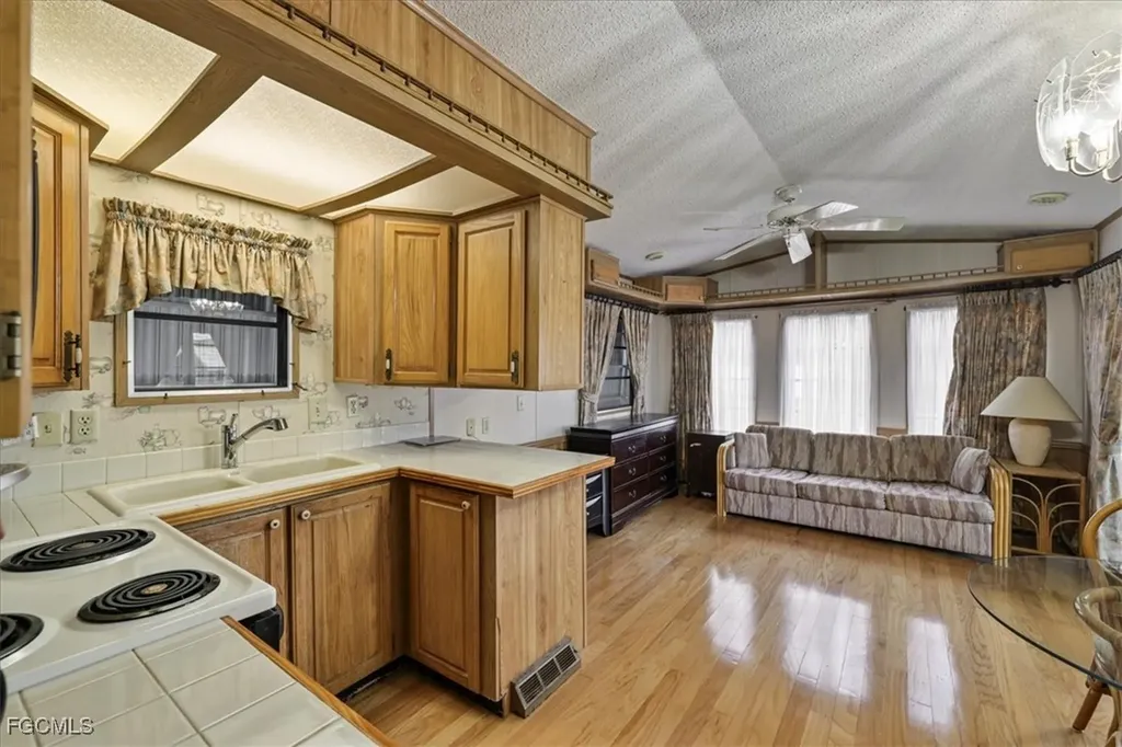 211 Sojourn Drive North Fort Myers FL 33903