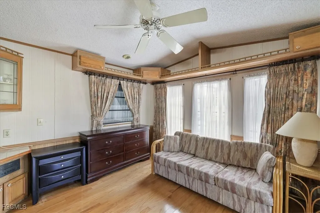 211 Sojourn Drive North Fort Myers FL 33903