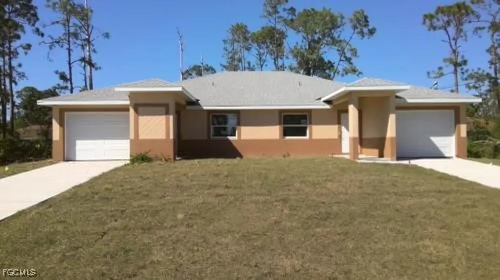2426 Millie Avenue S Lehigh Acres FL 33973