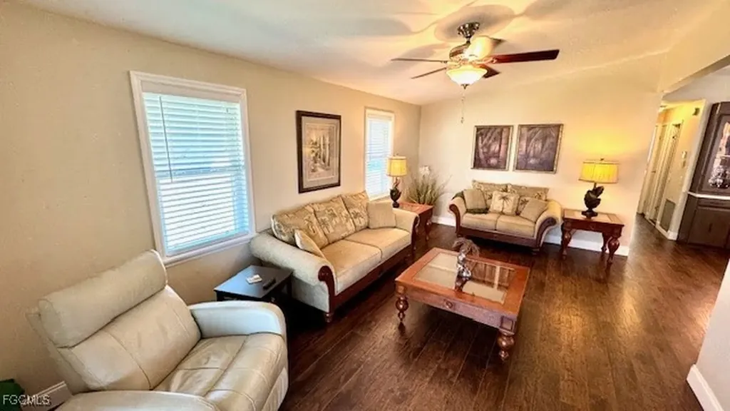 5520 Colonial Road North Fort Myers FL 33917