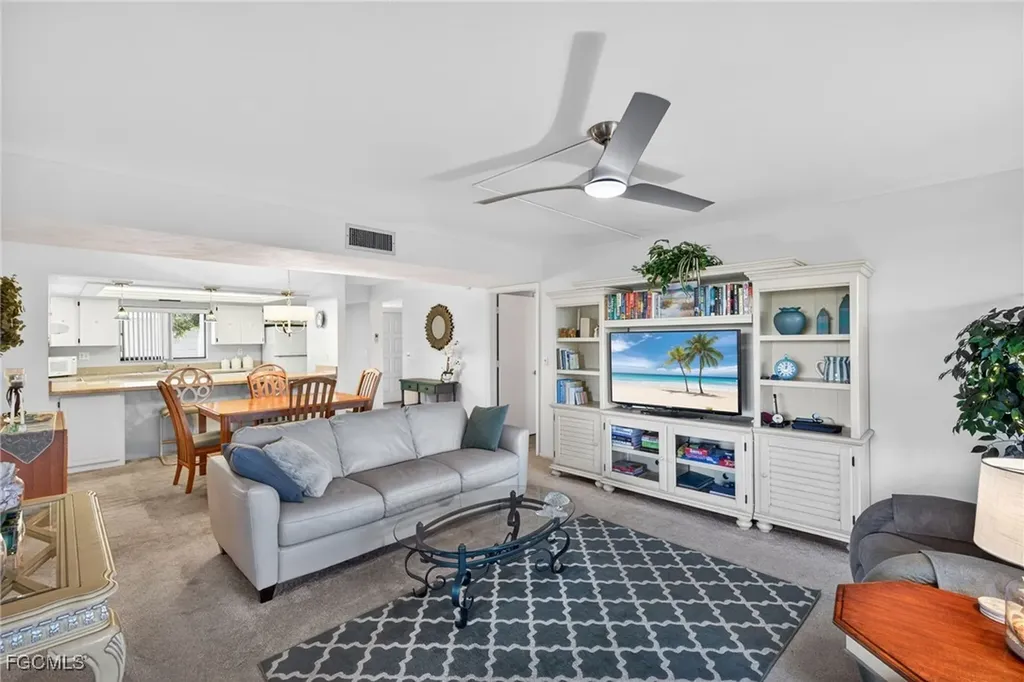 4570 Trawler Court Fort Myers FL 33919