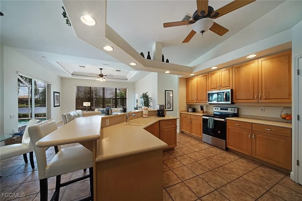 4829 SW 23rd Avenue Cape Coral FL 33914