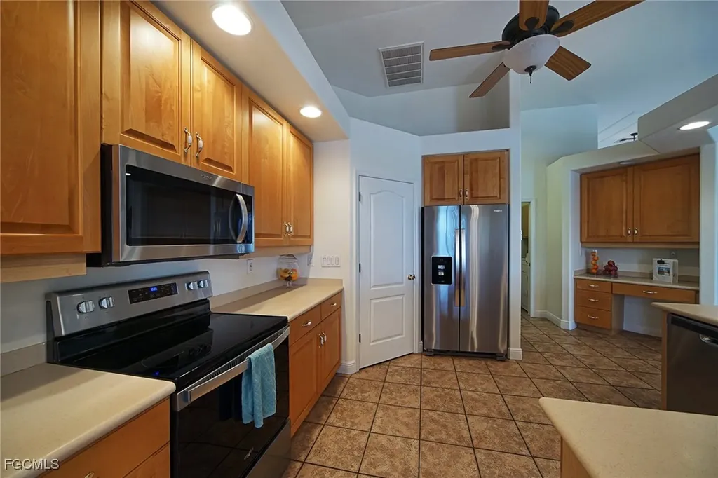 4829 SW 23rd Avenue Cape Coral FL 33914