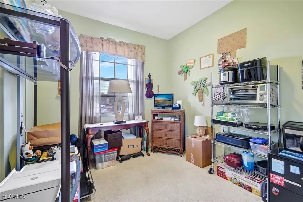 950 Hancock Creek South Boulevard Cape Coral FL 33909