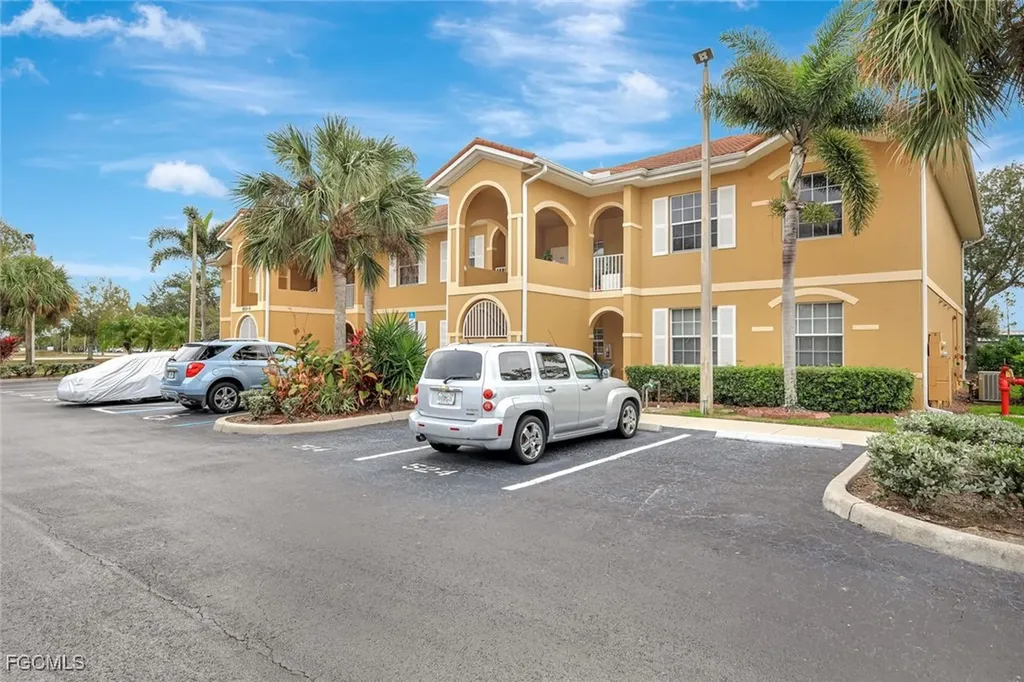 950 Hancock Creek South Boulevard Cape Coral FL 33909