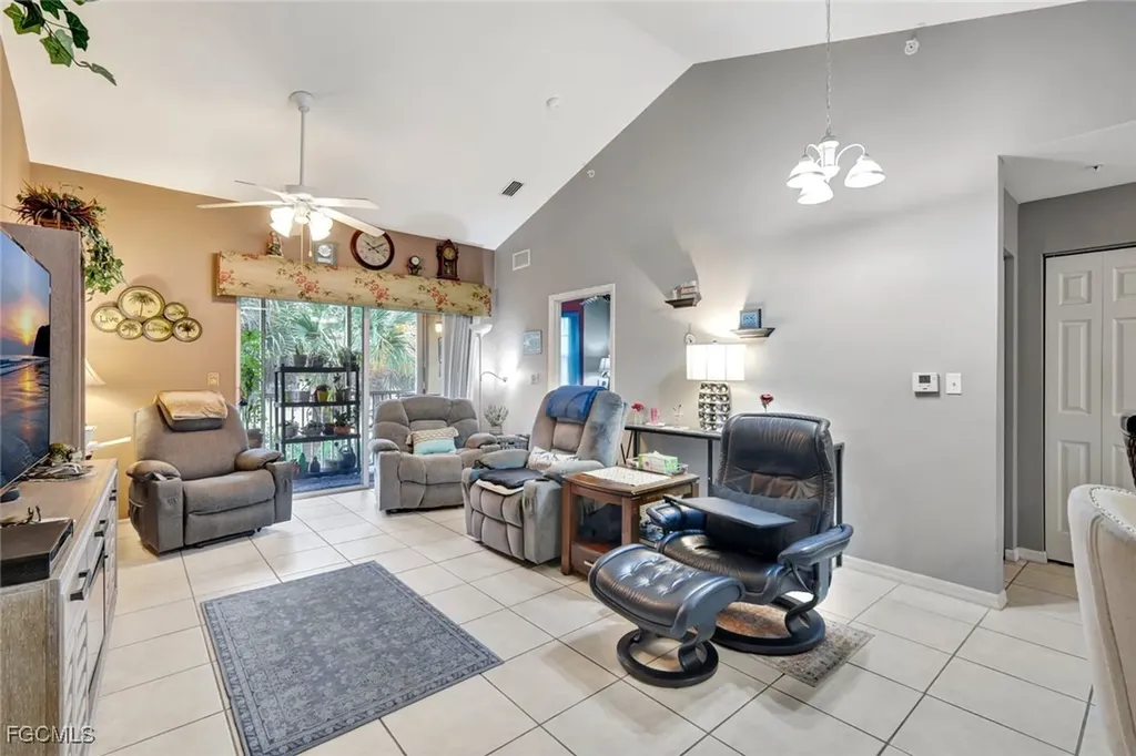 950 Hancock Creek South Boulevard Cape Coral FL 33909