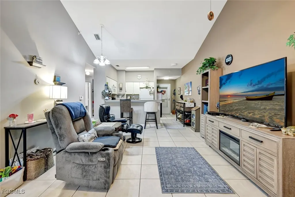 950 Hancock Creek South Boulevard Cape Coral FL 33909