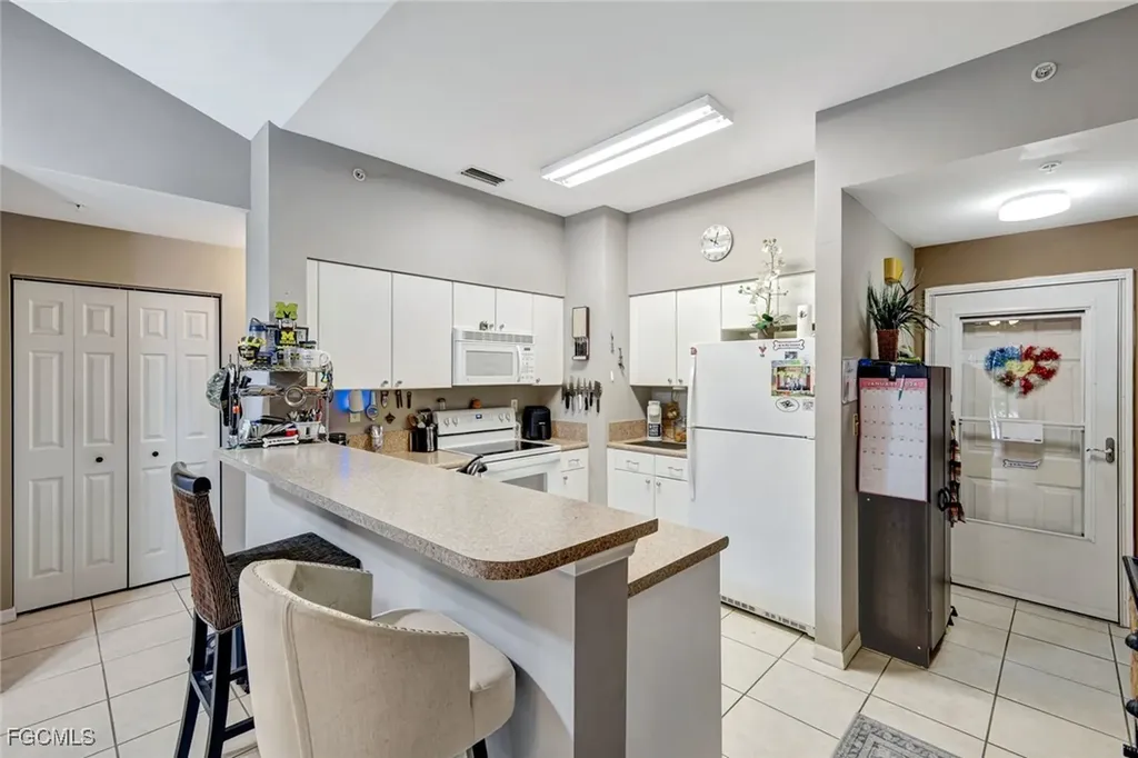 950 Hancock Creek South Boulevard Cape Coral FL 33909