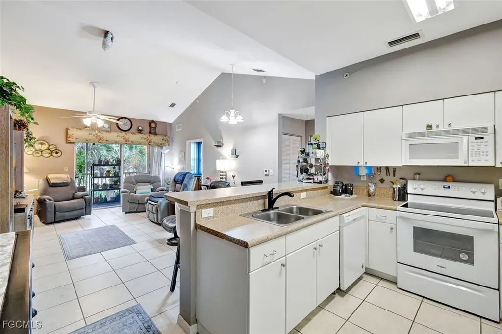 950 Hancock Creek South Boulevard Cape Coral FL 33909