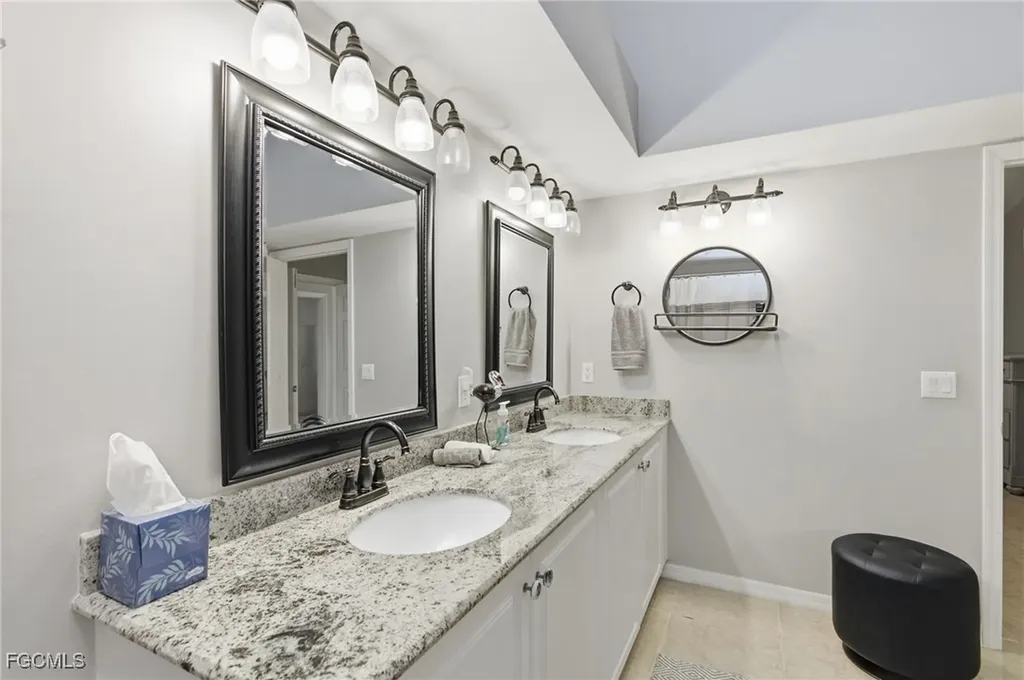 26630 Rosewood Pointe Drive Bonita Springs FL 34135