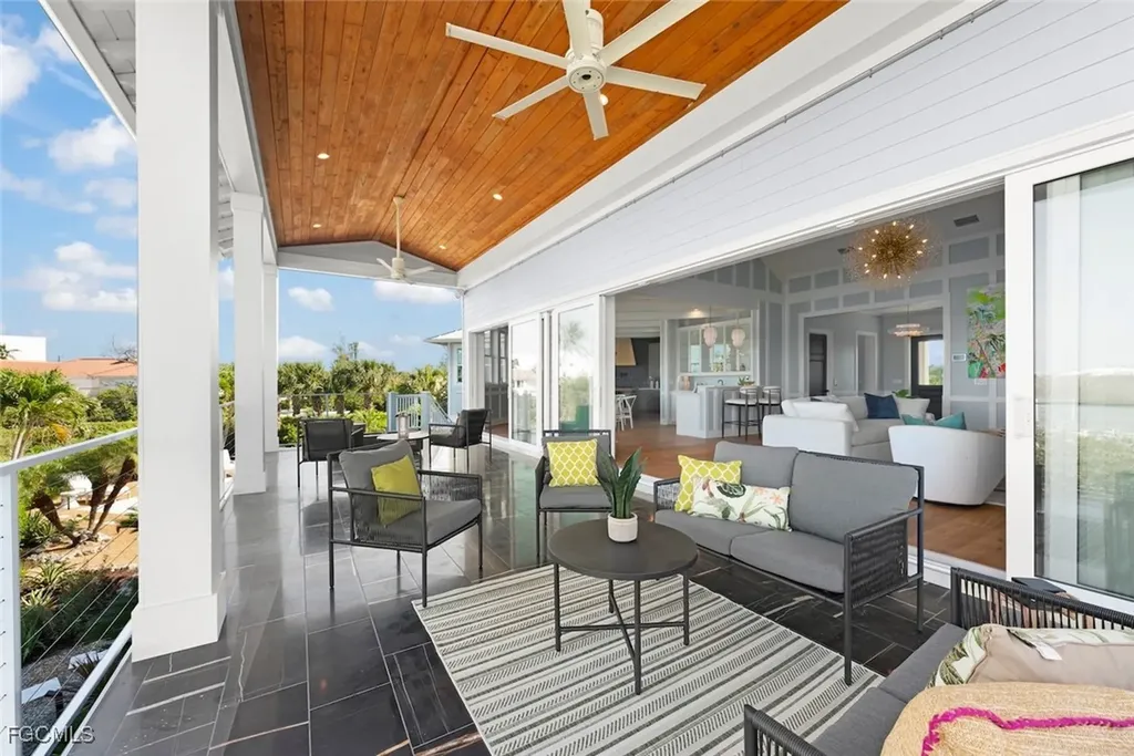 6401 Pine Avenue Sanibel FL 33957