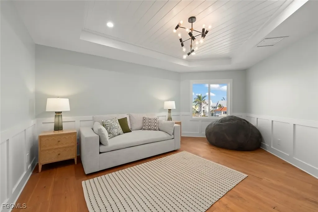 6401 Pine Avenue Sanibel FL 33957