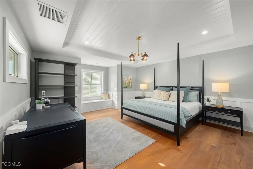 6401 Pine Avenue Sanibel FL 33957