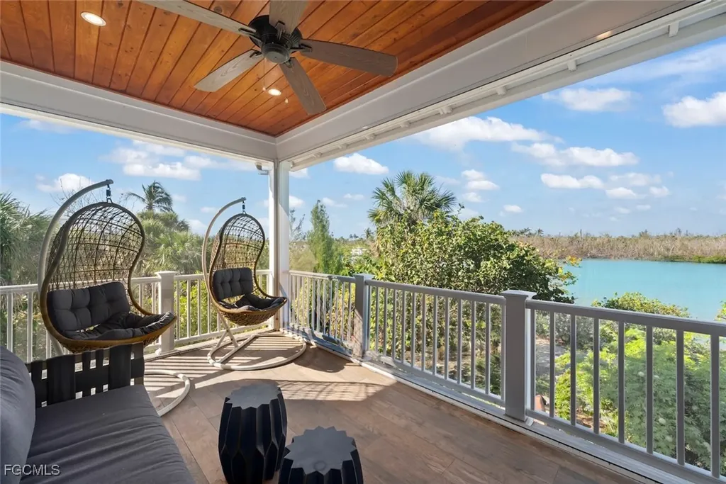 6401 Pine Avenue Sanibel FL 33957