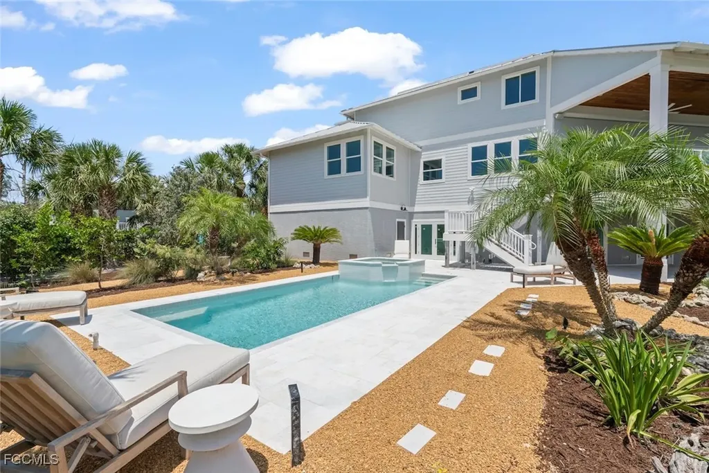 6401 Pine Avenue Sanibel FL 33957