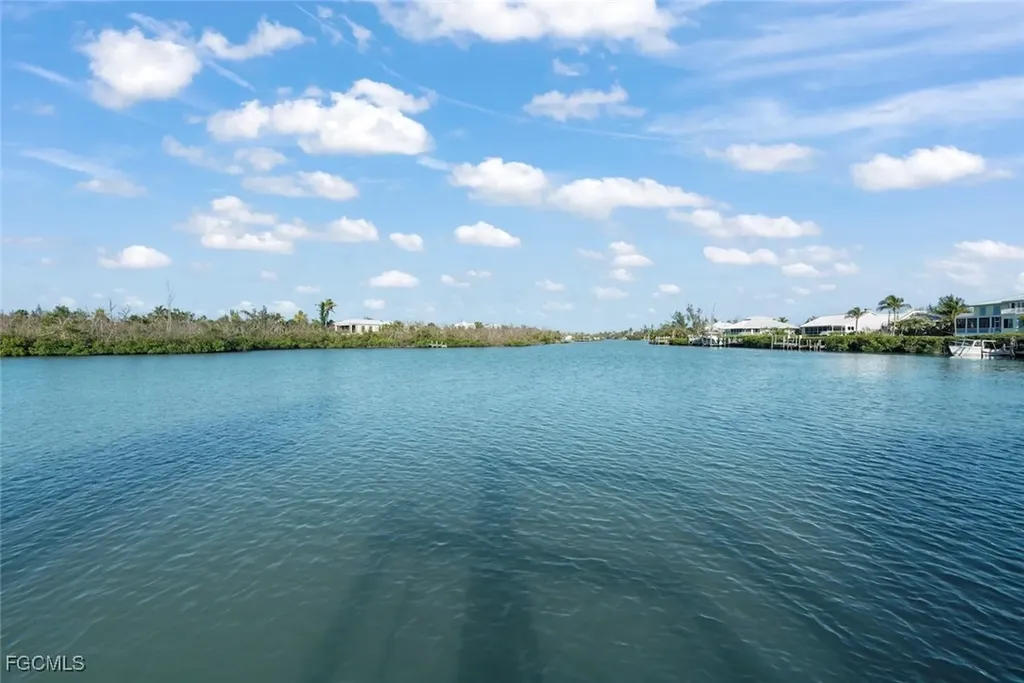 6401 Pine Avenue Sanibel FL 33957