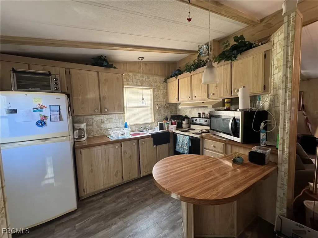 234 Lamplighter Lane North Fort Myers FL 33917