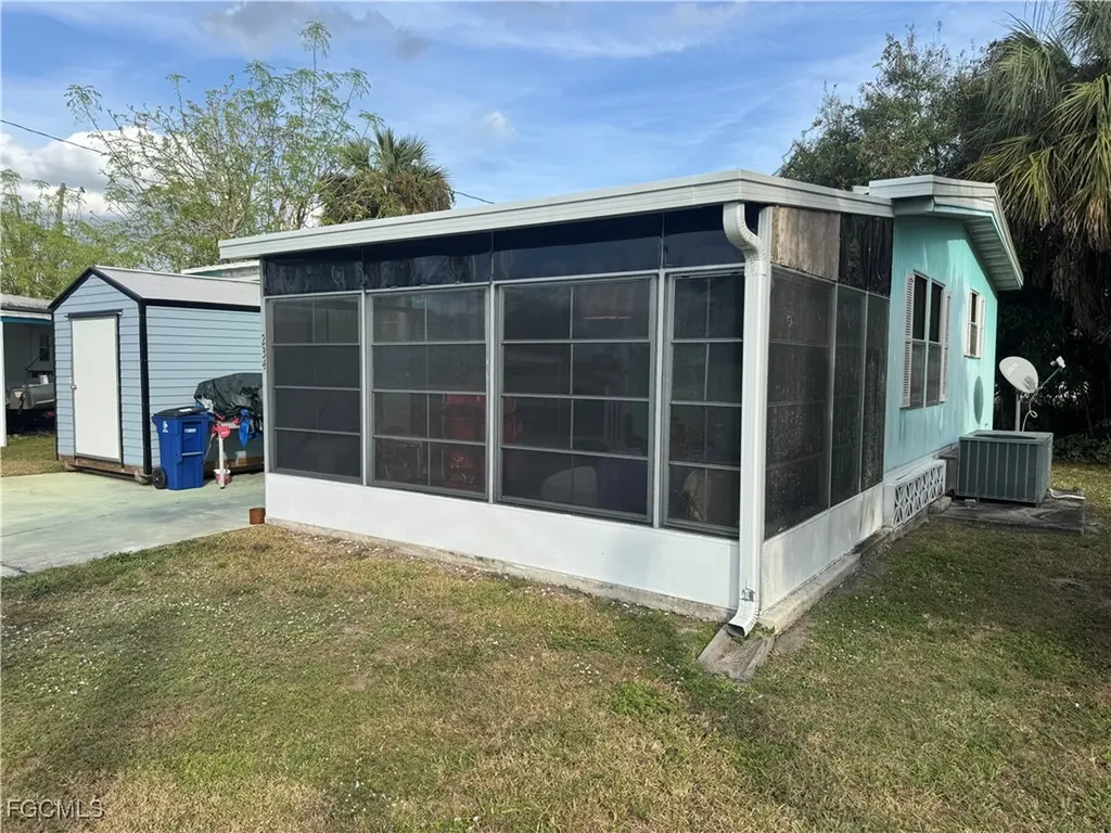 234 Lamplighter Lane North Fort Myers FL 33917