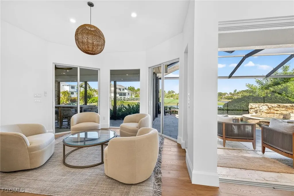 9008 Mockingbird Drive Sanibel FL 33957