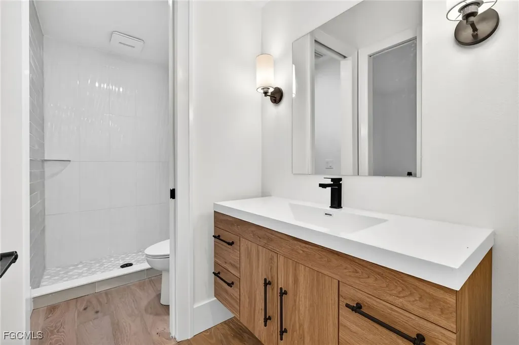 9008 Mockingbird Drive Sanibel FL 33957