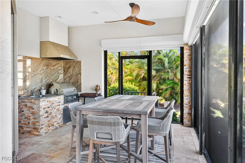 9008 Mockingbird Drive Sanibel FL 33957