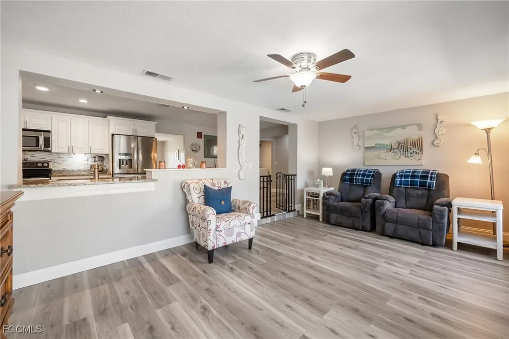 4915 Santa Monica Court Cape Coral FL 33904