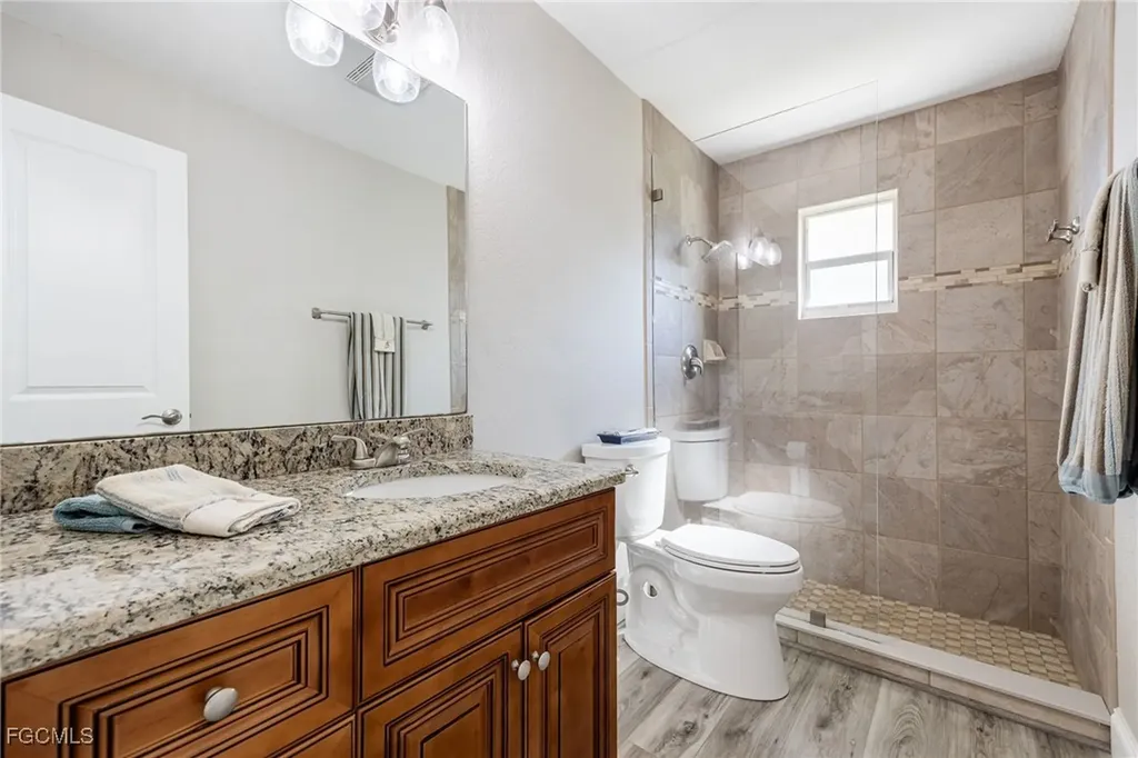 4915 Santa Monica Court Cape Coral FL 33904