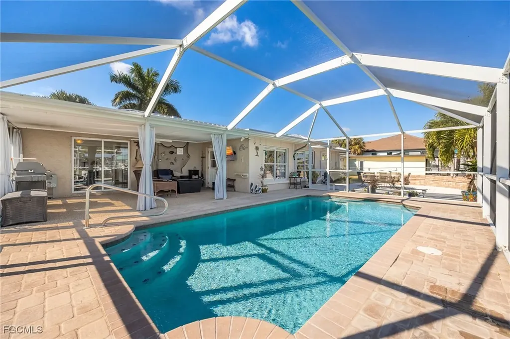 4915 Santa Monica Court Cape Coral FL 33904