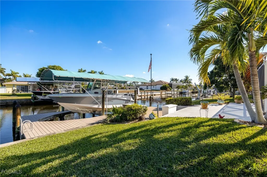 4915 Santa Monica Court Cape Coral FL 33904