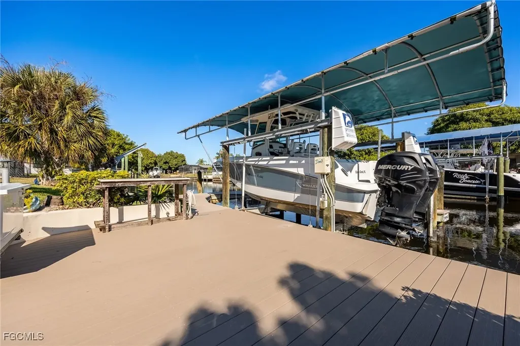 4915 Santa Monica Court Cape Coral FL 33904
