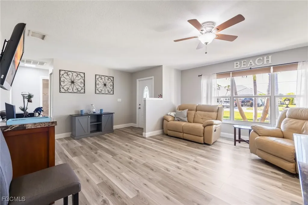4915 Santa Monica Court Cape Coral FL 33904