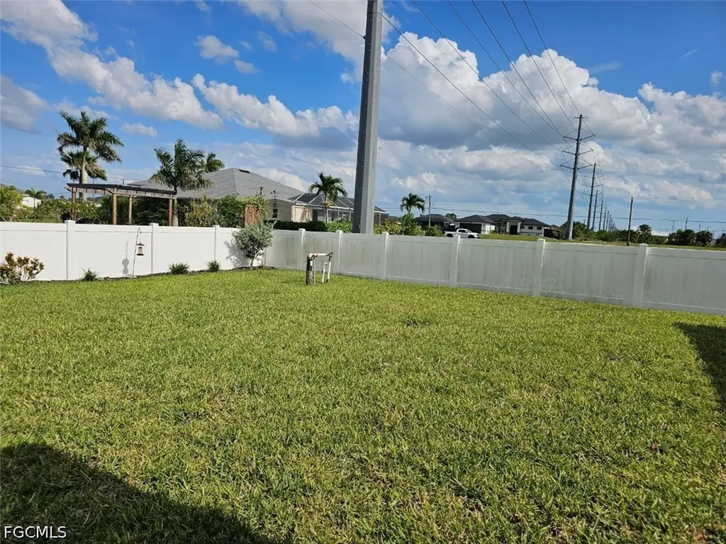 625 El Dorado Boulevard N Cape Coral FL 33993