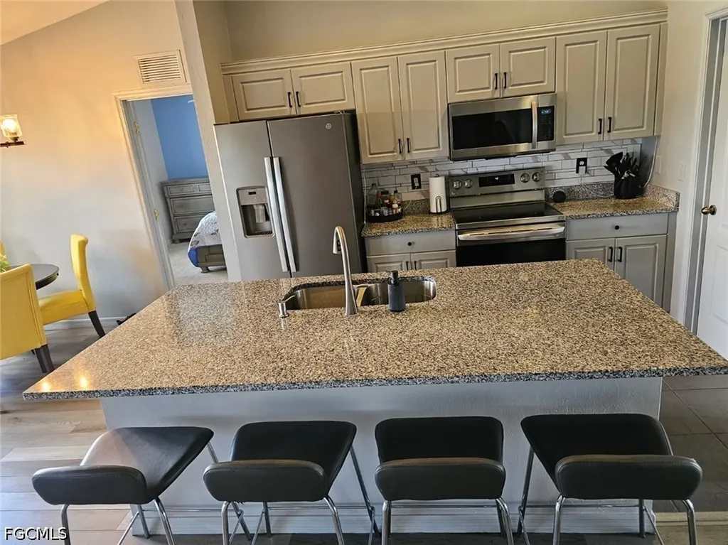 625 El Dorado Boulevard N Cape Coral FL 33993